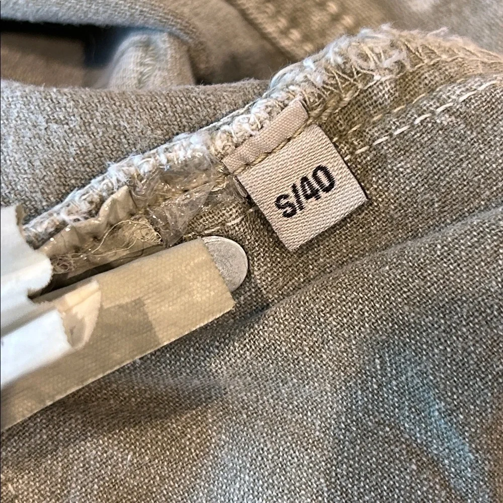 Q2 Premium Denim wide leg cargo jeans size small